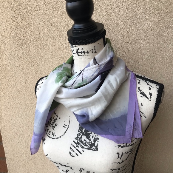 Adolf Dehn’s ‘Spring In New York’ Silk Scarf - Picture 5 of 10